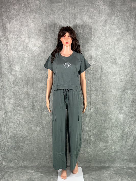 Crop Top & Cargo Pants for Women - Seal Grey