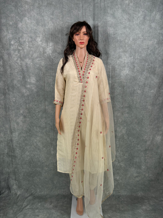 Zoya - Roman Silk Embroidery Work Kurta with Net Dupatta and Pant - Off White